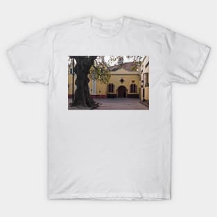 Iglesia El Calvario © T-Shirt